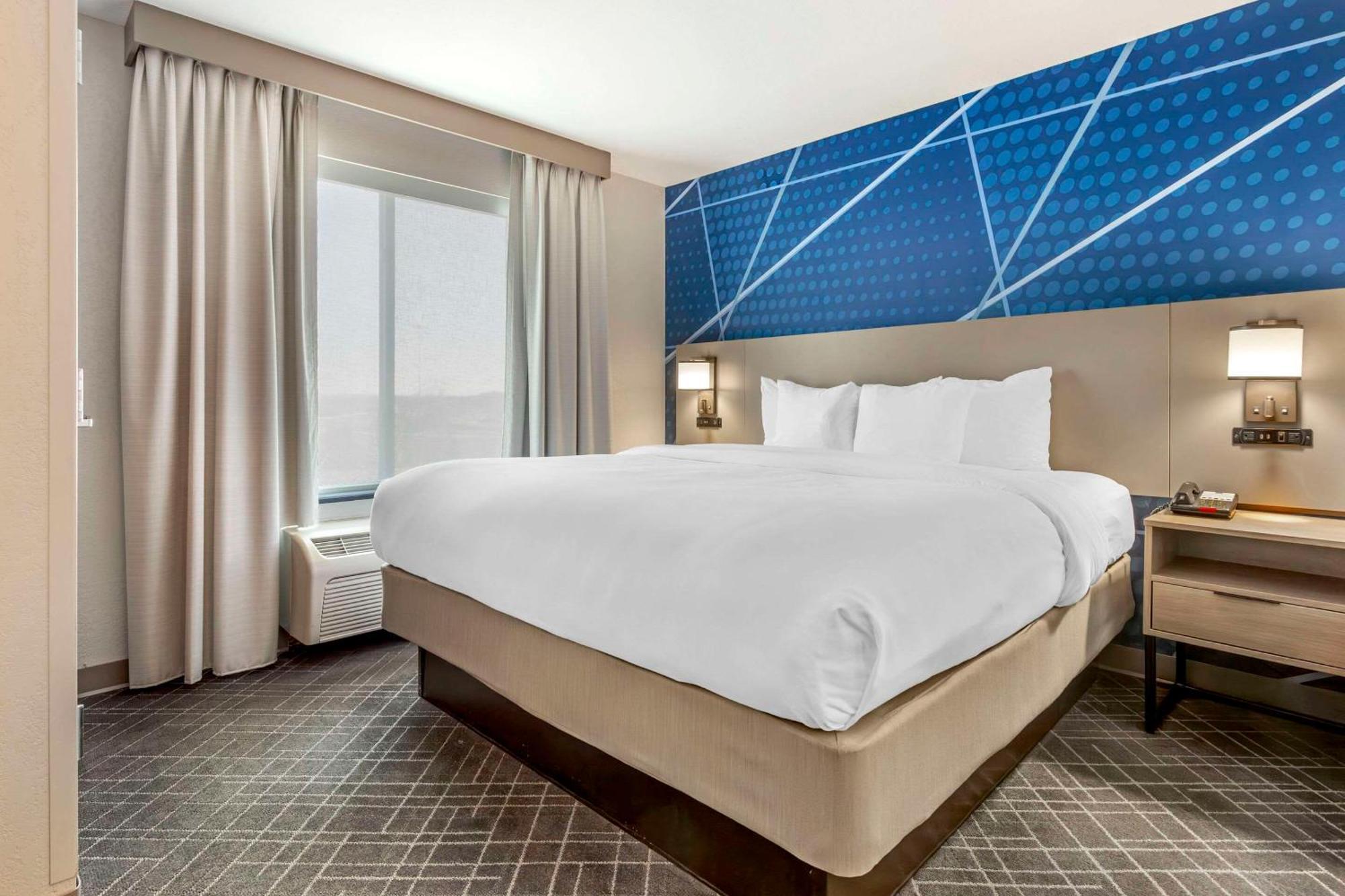 Comfort Suites Whitsett Eksteriør bilde