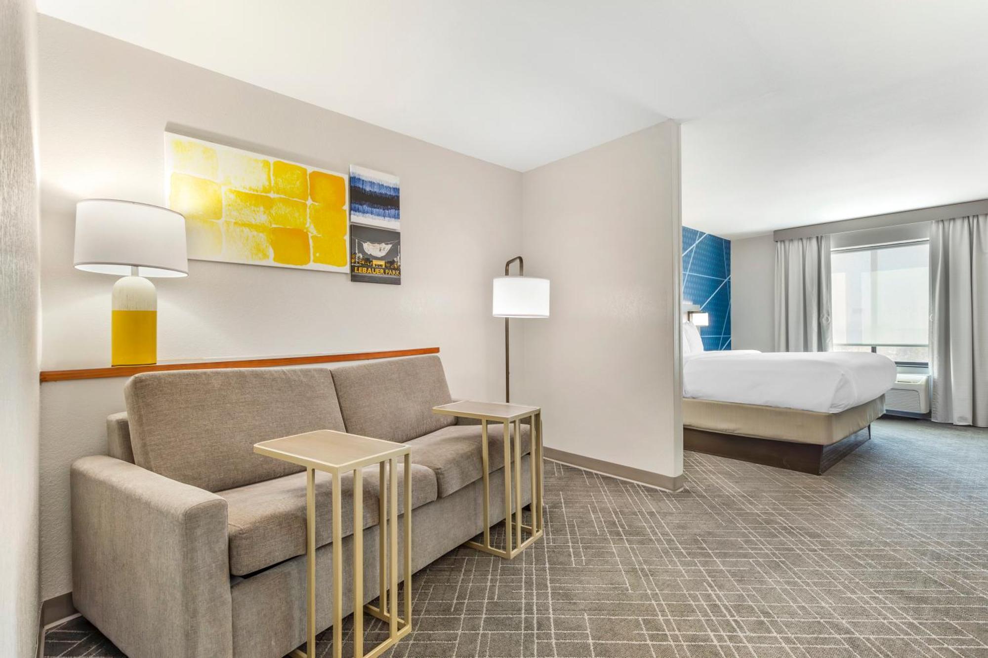 Comfort Suites Whitsett Eksteriør bilde